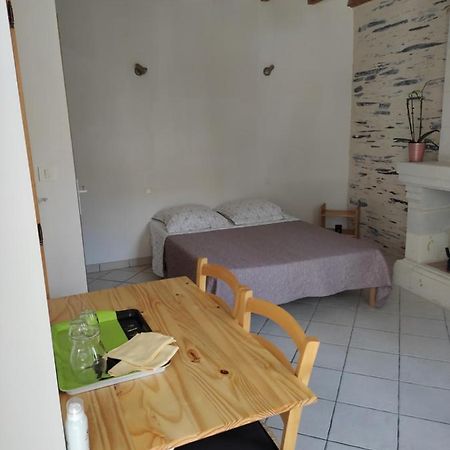 Chambre La Loire La Dagueniere Екстер'єр фото